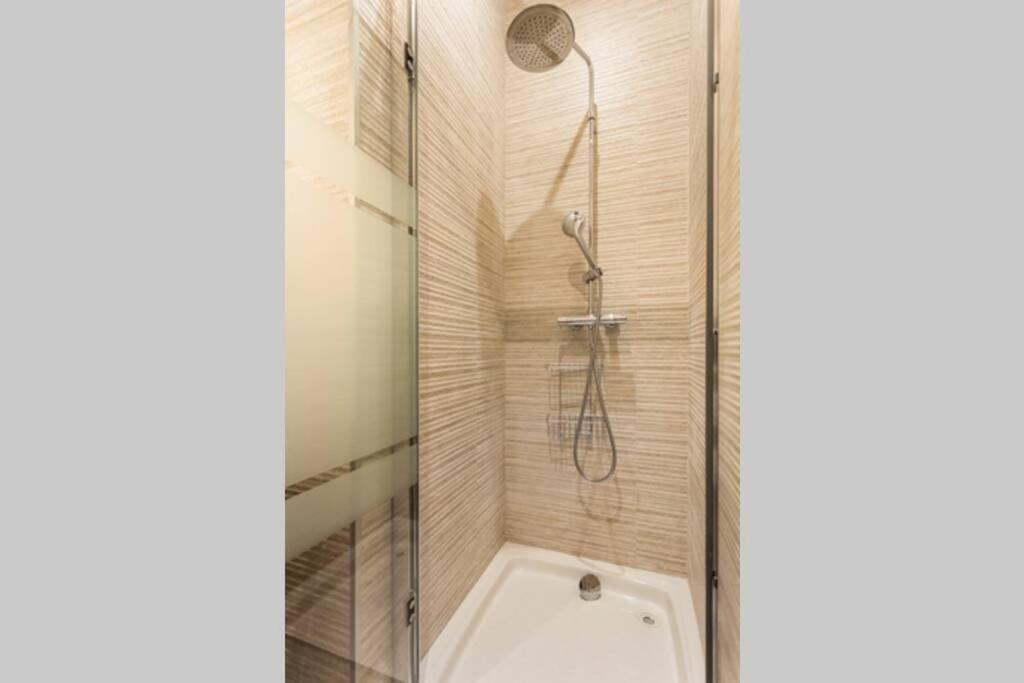 Hsh Alexandre Dumas Lovely Apartment 2Br-6P Paris Bagian luar foto